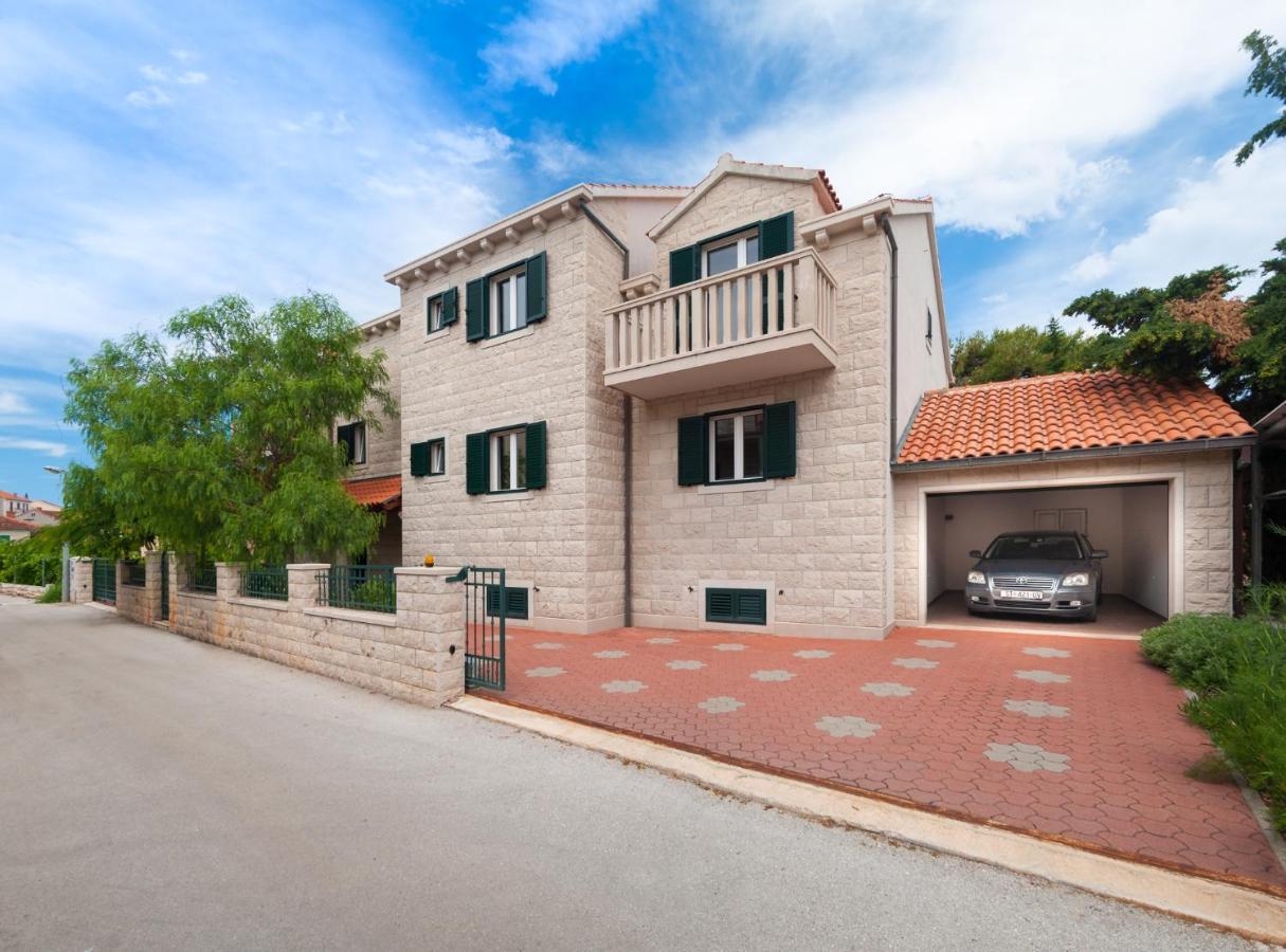Apartments By The Sea Postira, Brac - 15242 Buitenkant foto