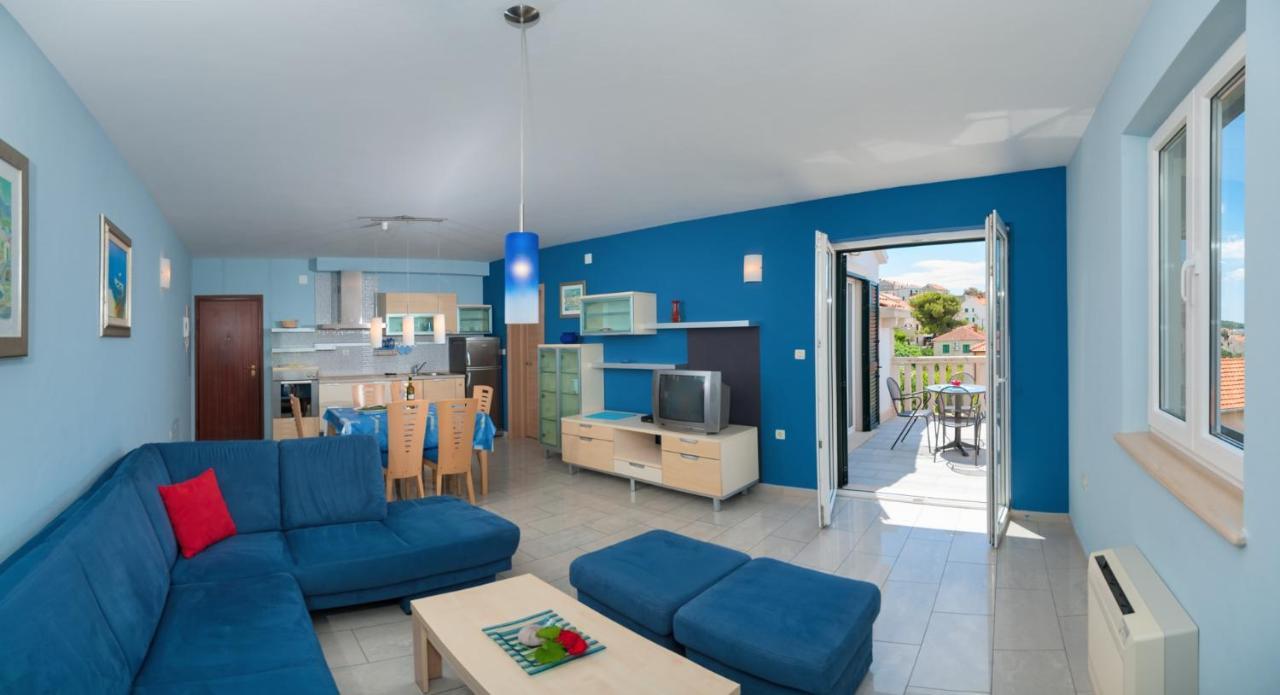 Apartments By The Sea Postira, Brac - 15242 Buitenkant foto